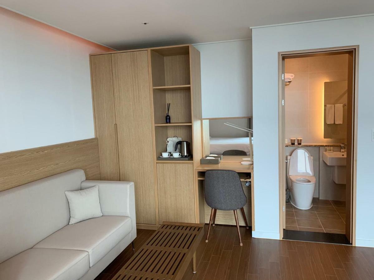Lemain Hotel Jeju Eksteriør billede